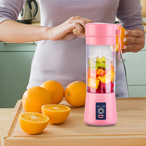 ELECTRIC PORTABLE BLENDER USB FRUIT JUICER